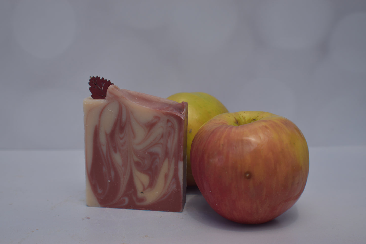 Goat Milk Soap: Apple Cinnamon Fragrance